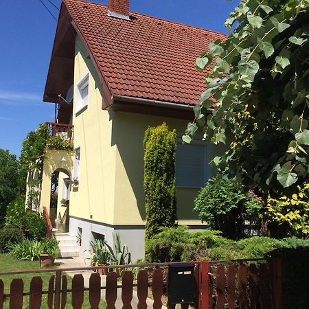 Szalai Vendégház Cserszegtomaj Esterno foto
